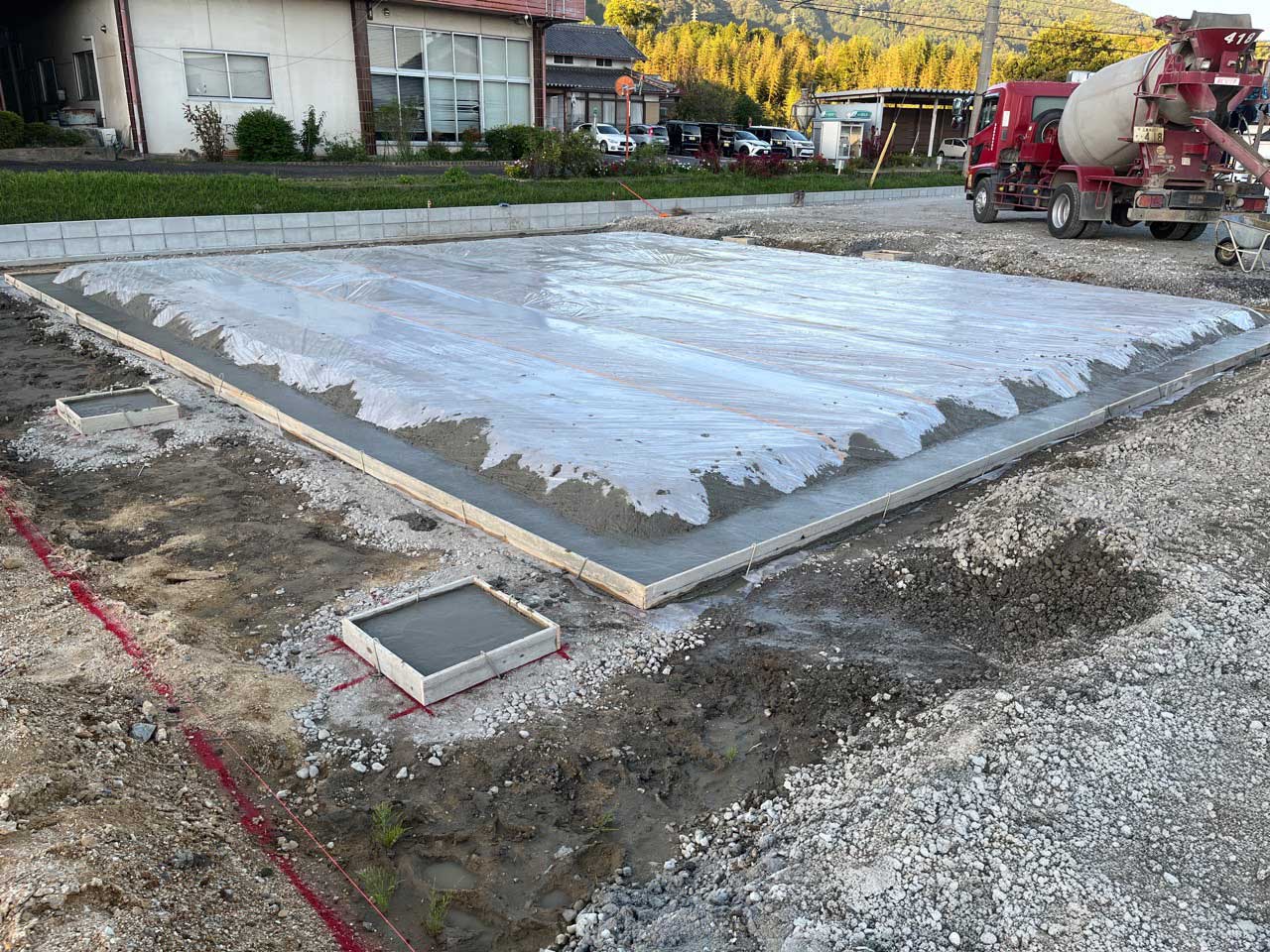 三重県伊賀市にある新築工事の現場で基礎工事のお仕事です